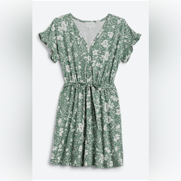 FRENCH GREY
Delia Knit Flutter Sleeve Dress - Picture 3 of 8